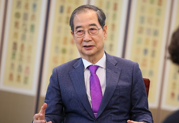 韩代总统韩悳洙或5月初辞职宣布竞选总统