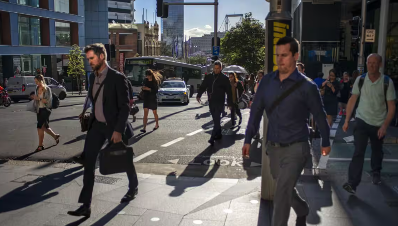 新报告：全澳370万贫困人口 贫困率达七分之一