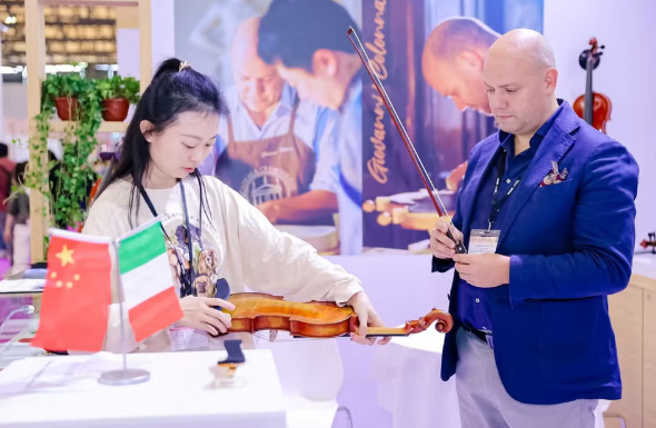 意大利卓越之声热力登场2025中国(上海)国际乐器展