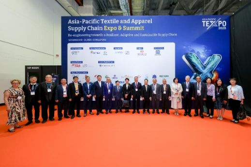 APTEXPO 2025新加坡启幕 真维斯受邀参展为全球纺织产业链注入韧性力量