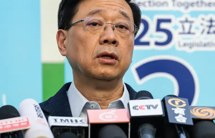 香港立法会选举日：投票率达三成 廉政公署再拘4人