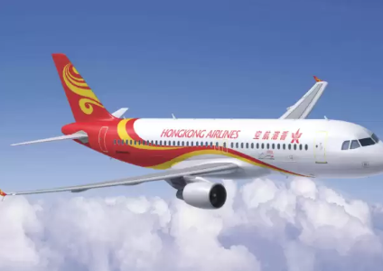 温哥华飞香港航班突发故障紧急返航, 乘客空中飞6小时回到原地